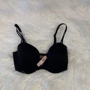 NWT VS Victoria's Secret Black Smooth Lightly Lined Demi Bra 32DD